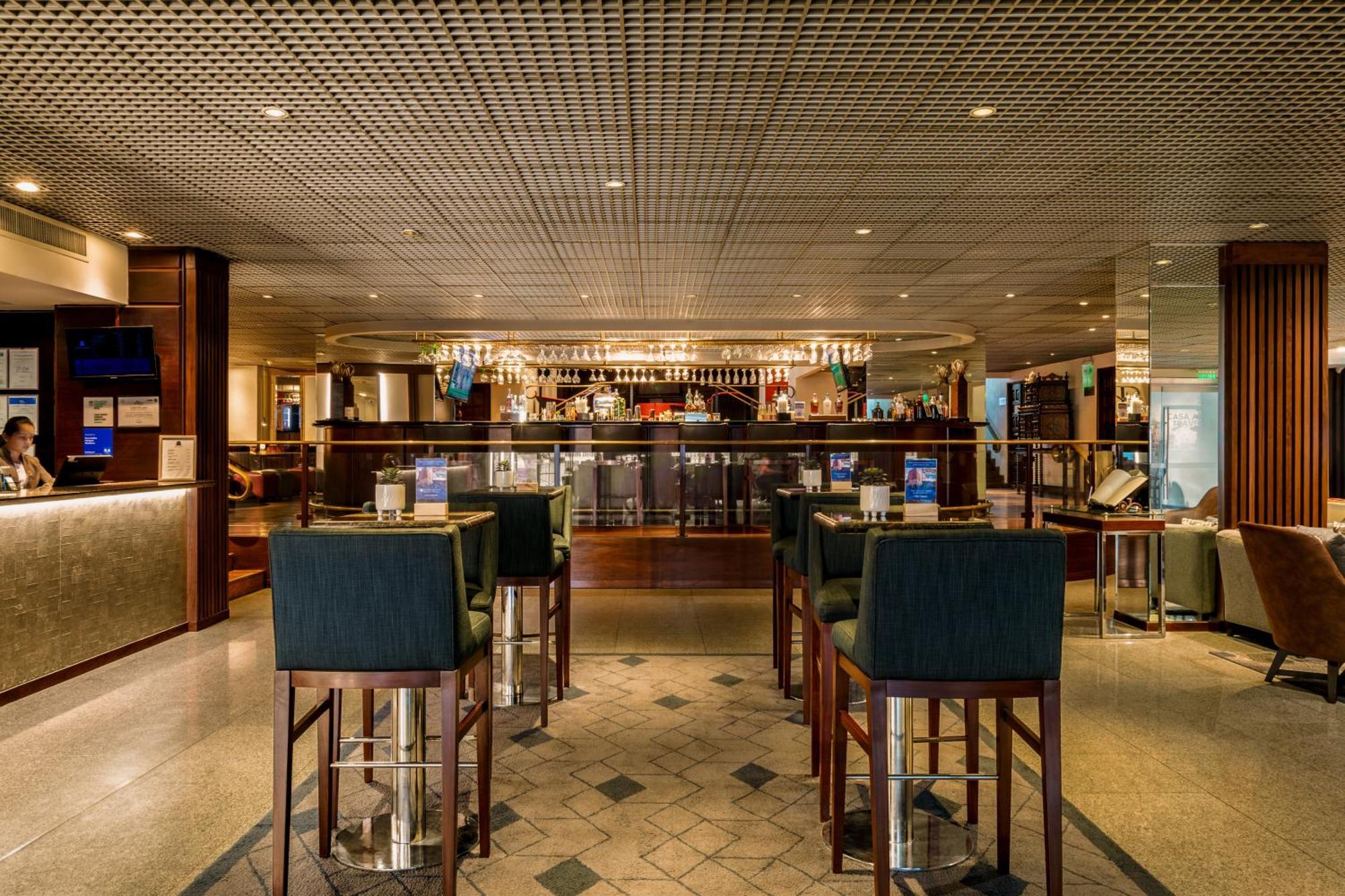 Casa Andina Premium Miraflores Lima Exteriör bild The bar at the lounge